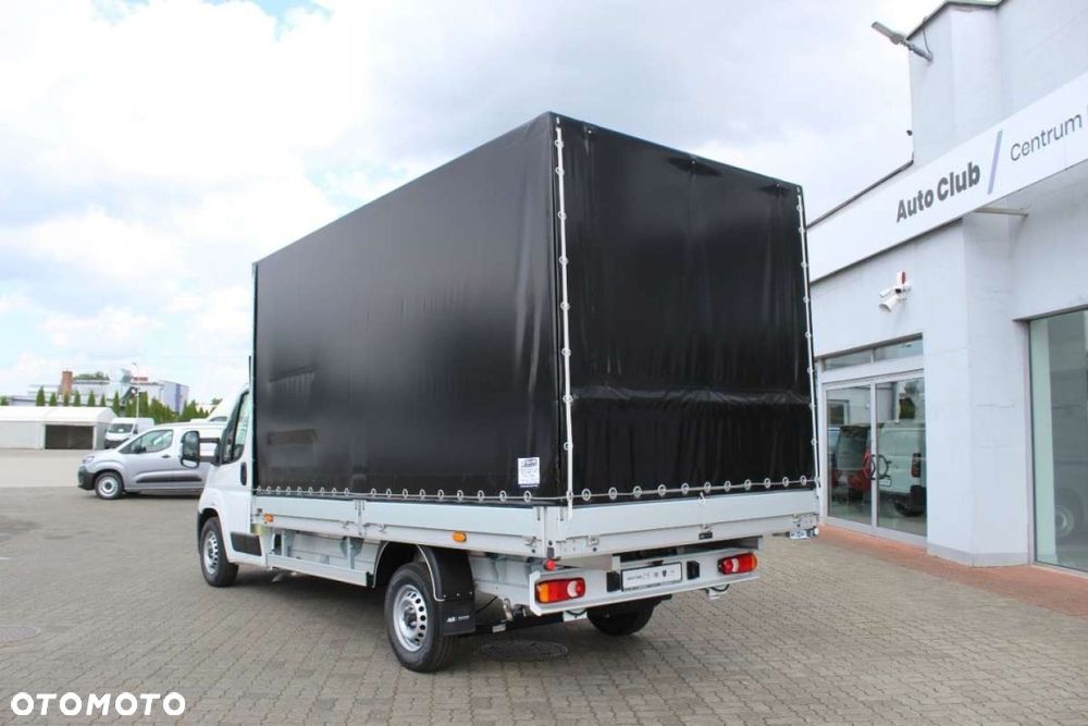 Opel Movano - 7