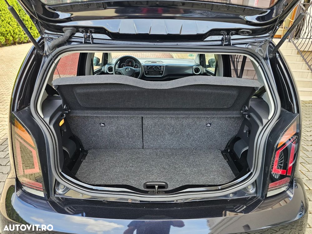 Volkswagen up! BlueMotion Technology club - 20