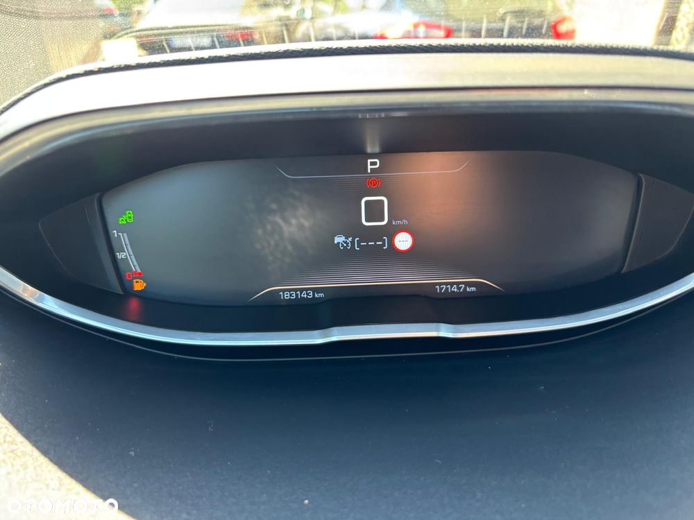 Peugeot 5008 BlueHDi 180 EAT6 GT - 12