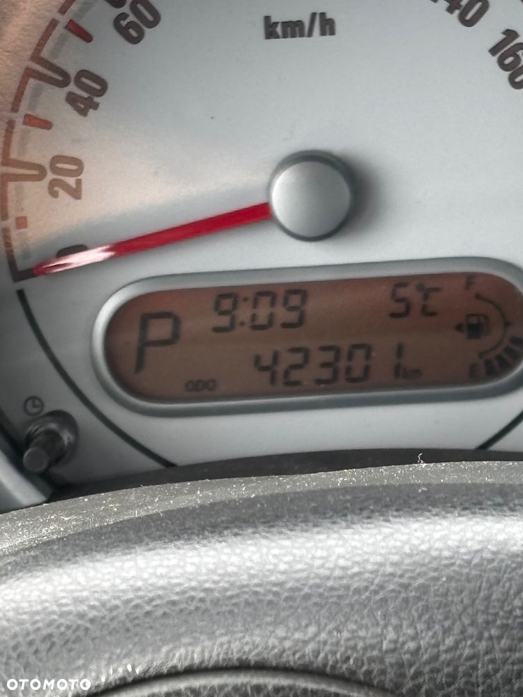 Opel Agila 1.2 Automatik Edition - 10