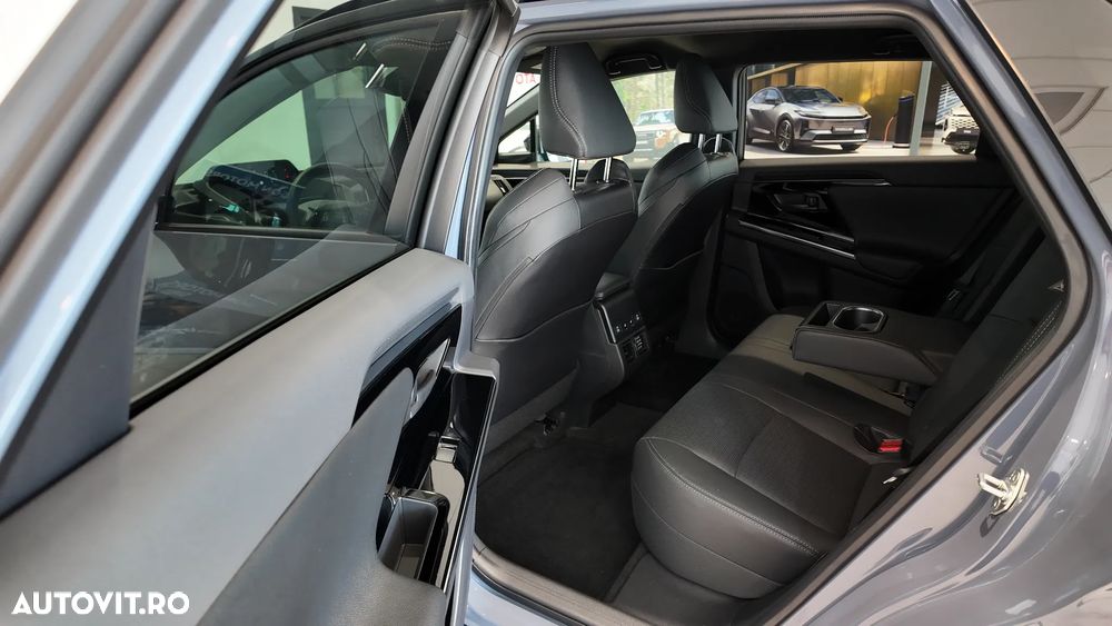 Toyota BZ4X 160 KW AWD (4x4) Luxury - 34