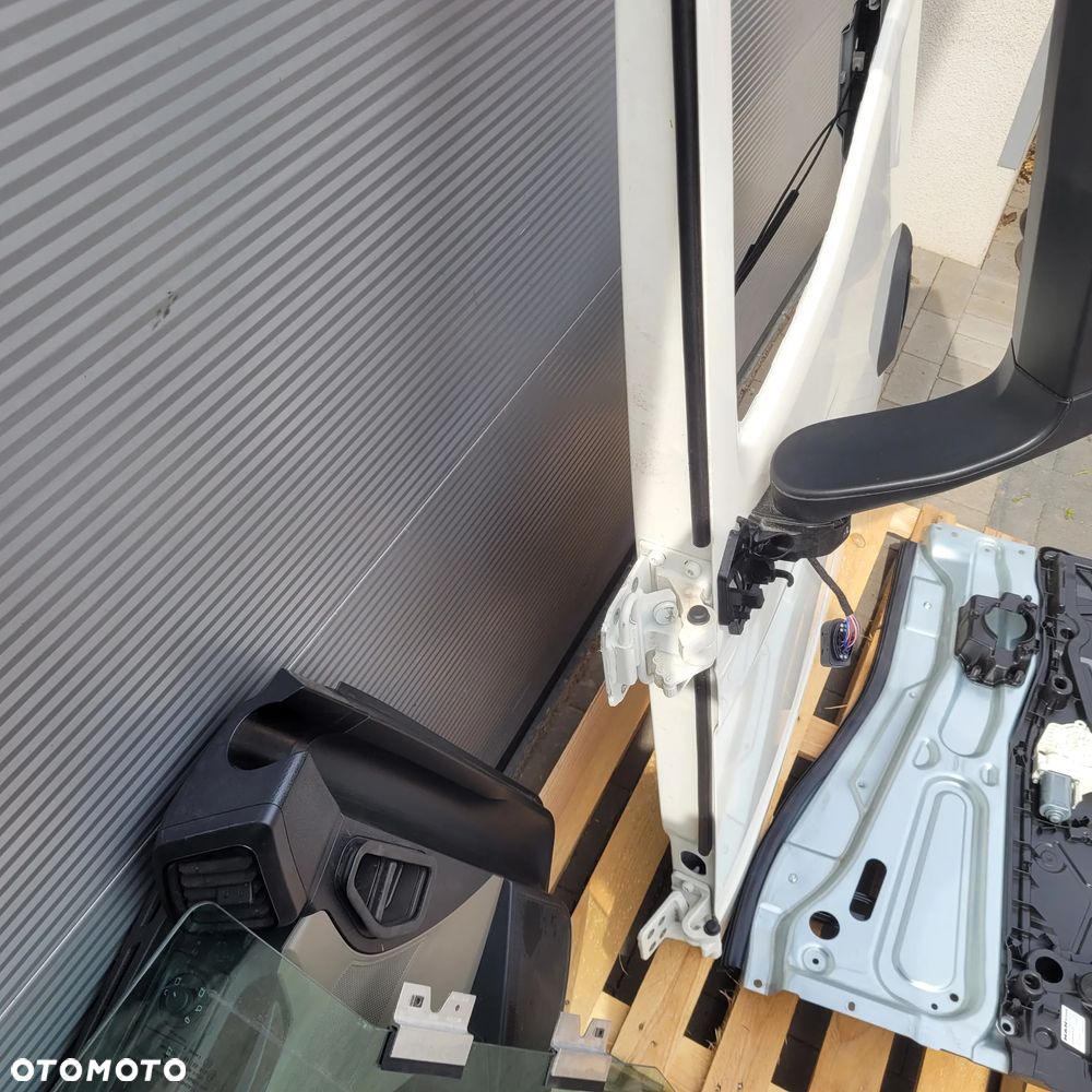 DRZWI TGL TGS NM LEWE SZYBA TAPICERKA LUSTERKO  ORYGINAŁ - 2