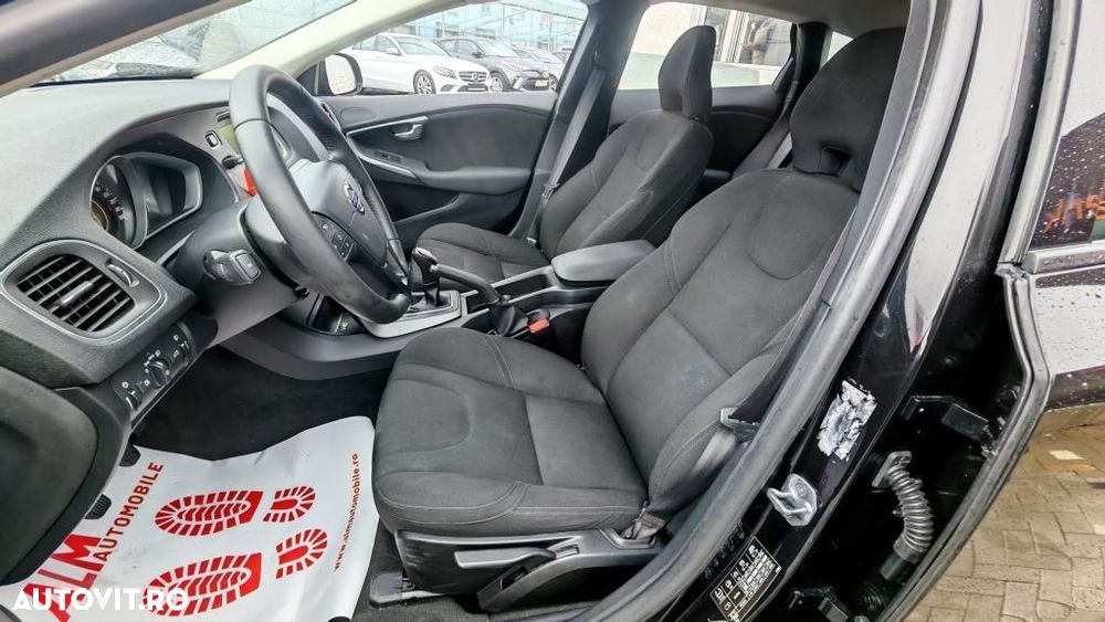 Volvo V40 - 12