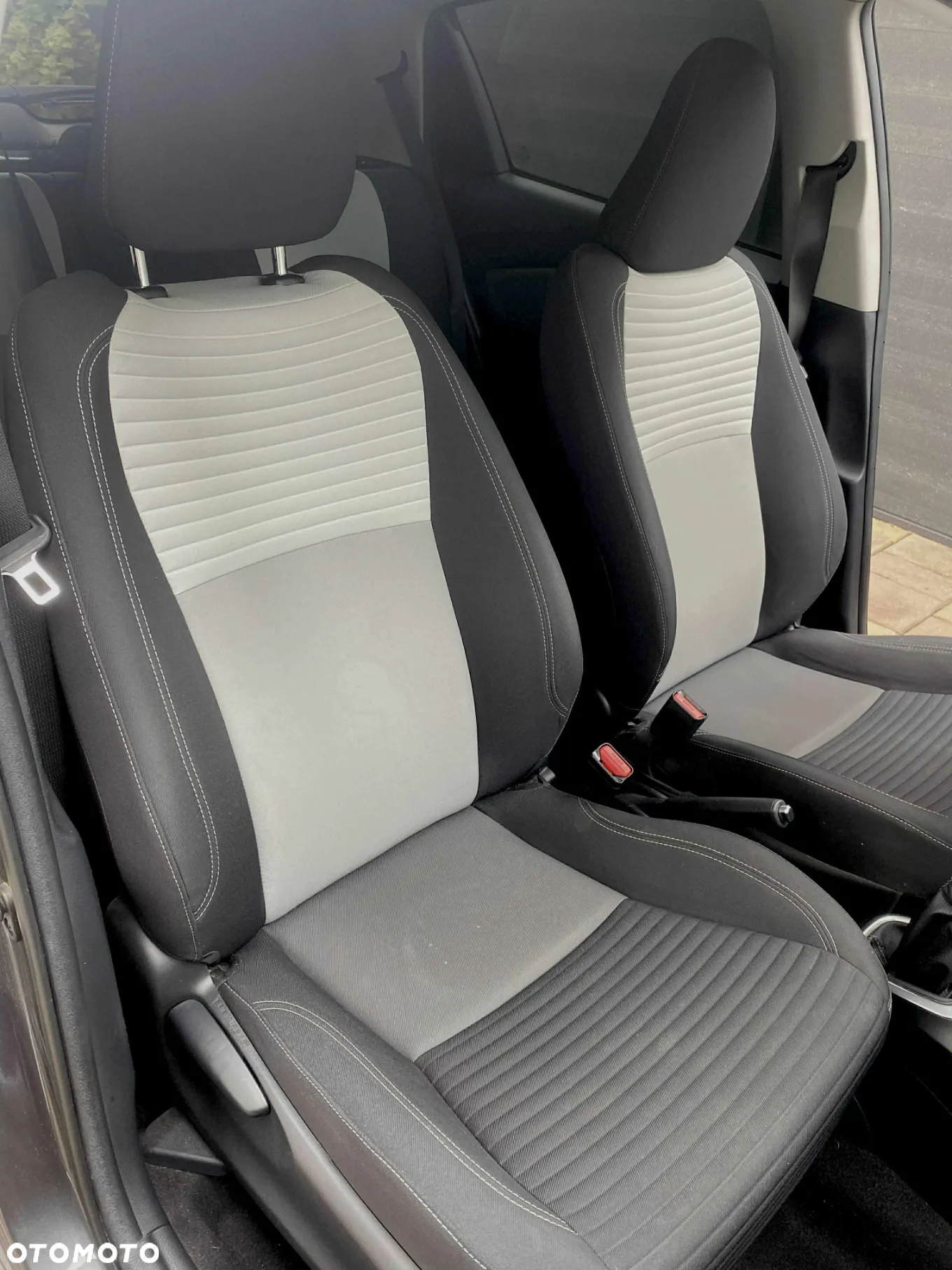 Toyota Yaris - 14