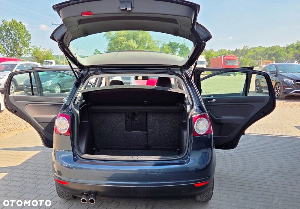 Volkswagen Golf Plus - 33