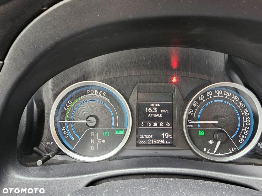 Toyota Auris - 23