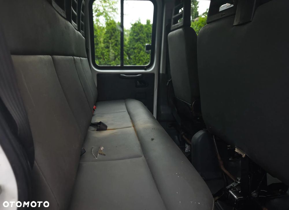 Iveco DAILY 40C15D - 27