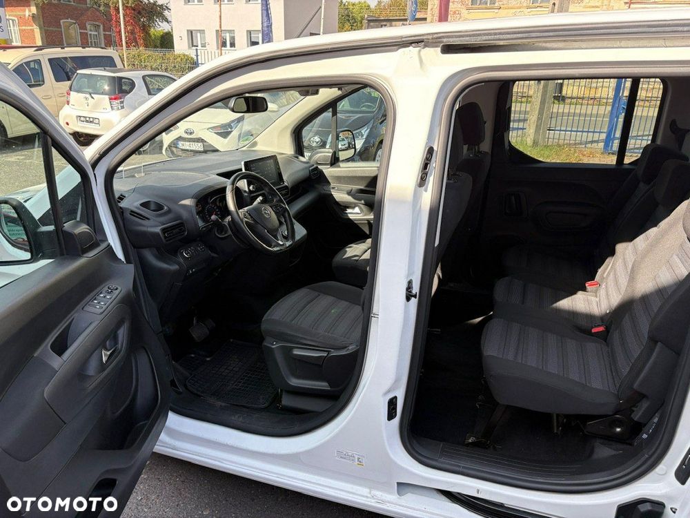 Opel Combo - 17