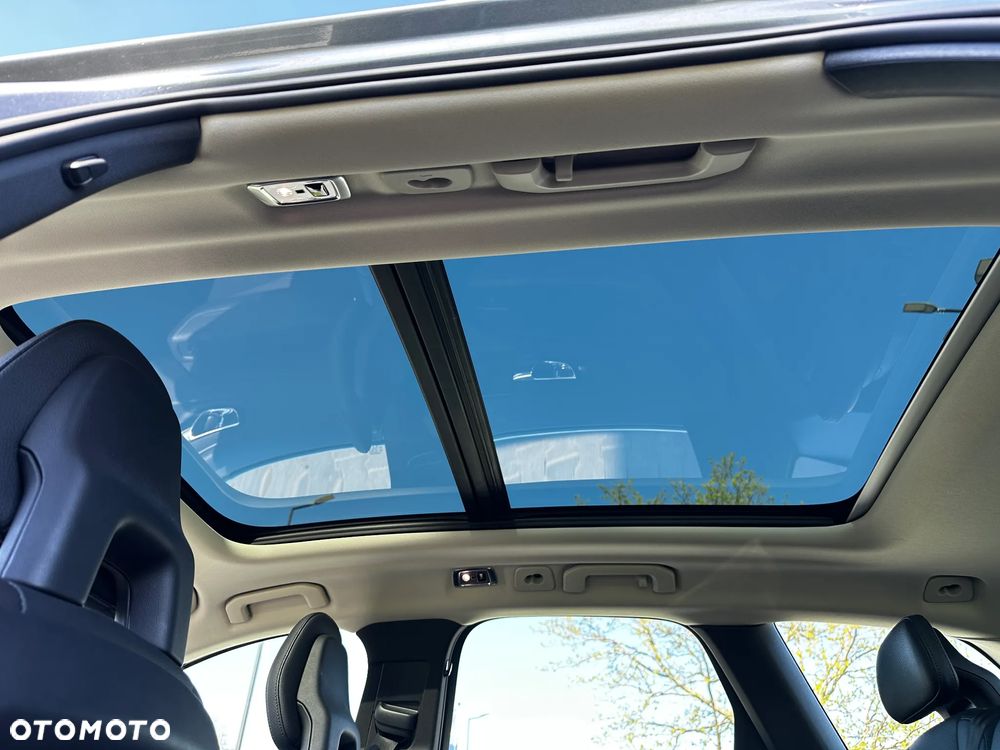 Volvo XC 60 D4 AWD Geartronic Inscription - 17