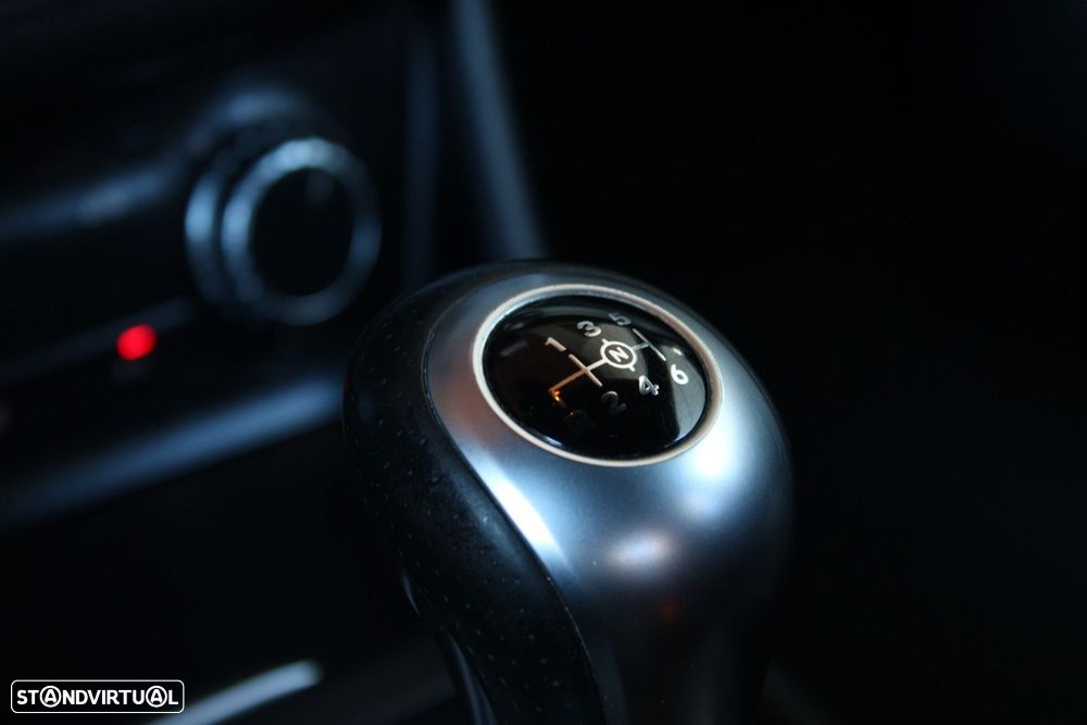 Mercedes-Benz CLA 180 d AMG Line - 29