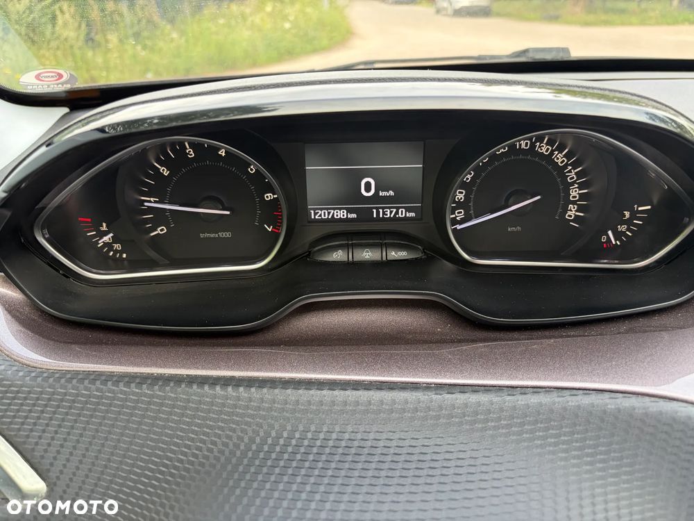 Peugeot 2008 1.2 VTi/Pure Tech Active - 11