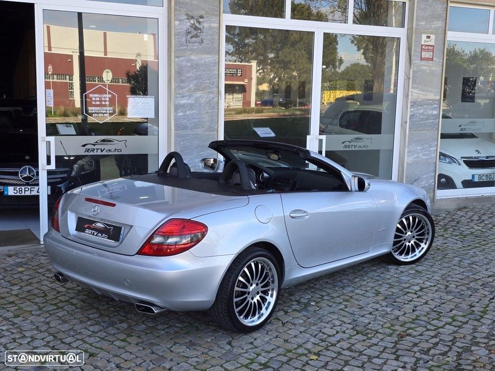 Mercedes-Benz SLK 200 (BlueEFFICIENCY) - 2