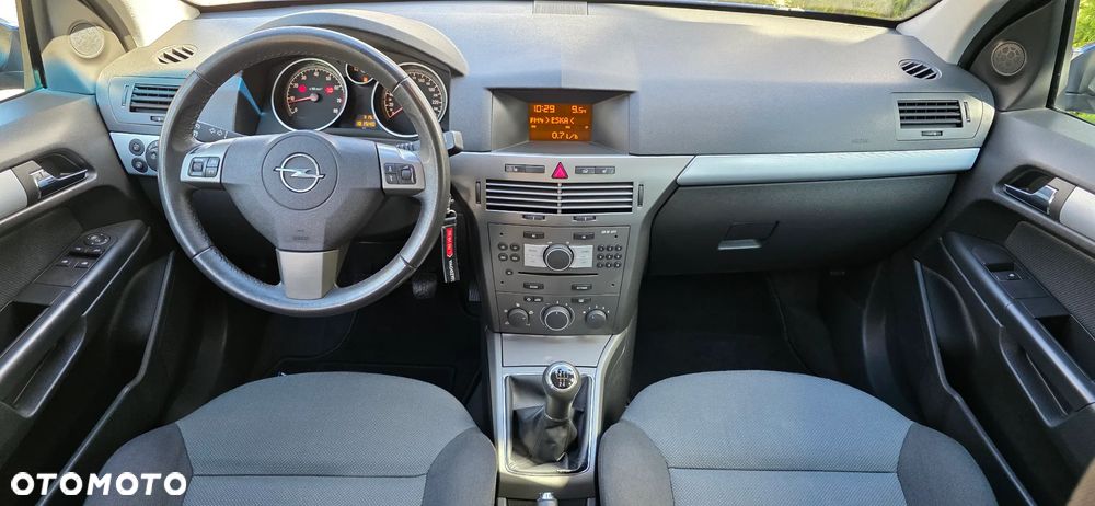 Opel Astra 1.8 Innovation - 5