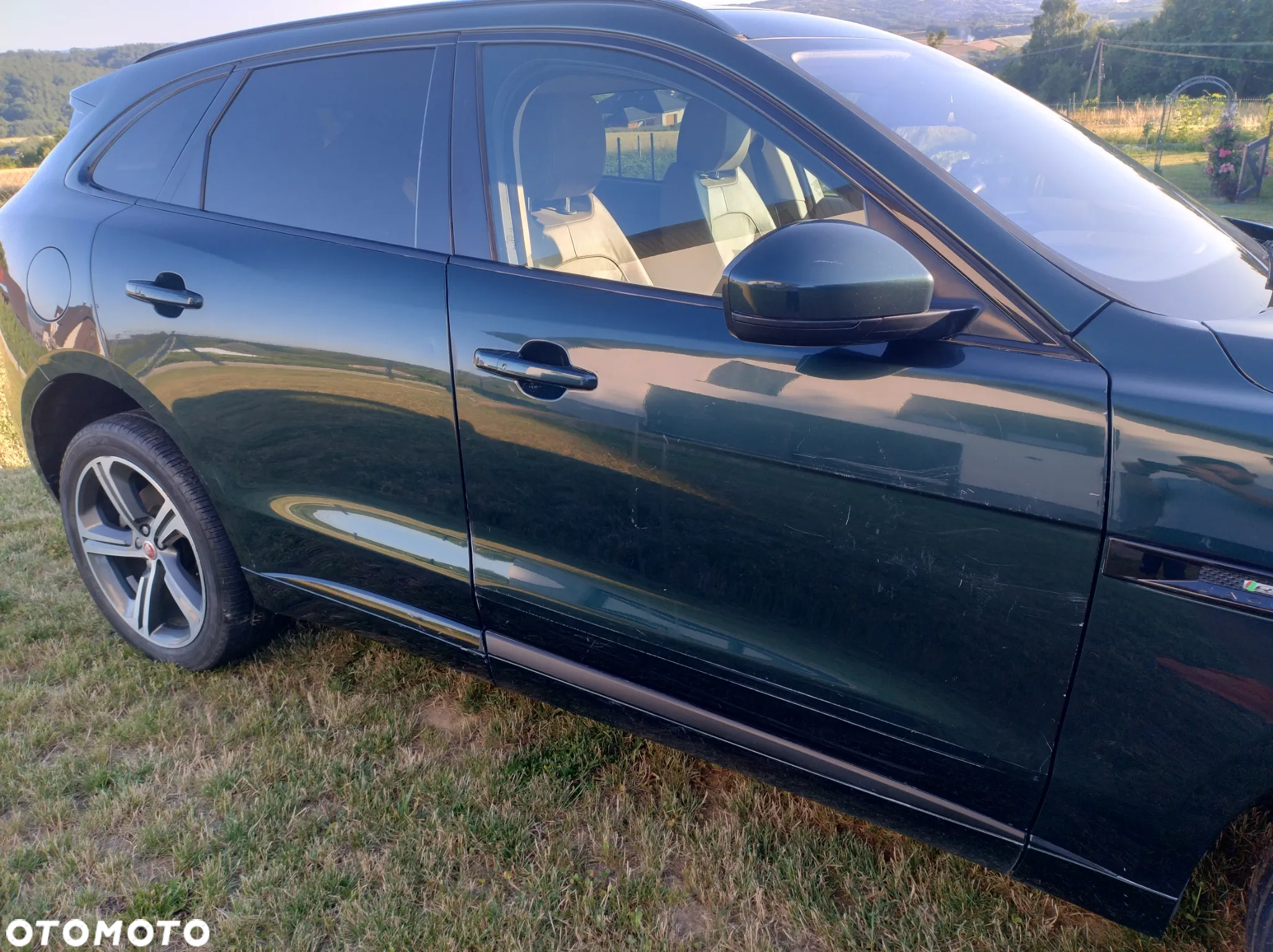 Jaguar F-Pace 2.0 i4P AWD R-Sport - 19