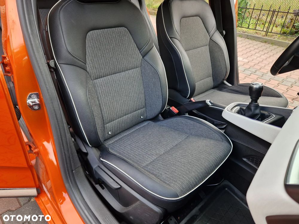 Renault Clio 1.0 TCe Intens - 25