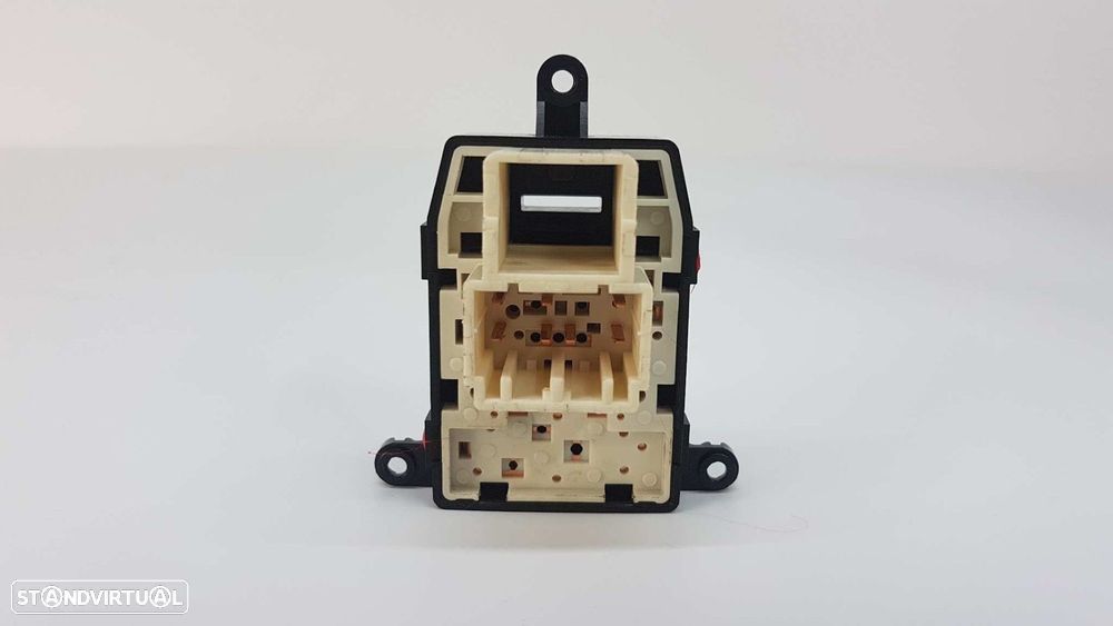 CONTROLADOR DE VISÃO TRASEIRA KIA CARENS ( ) CONCEPT - 3