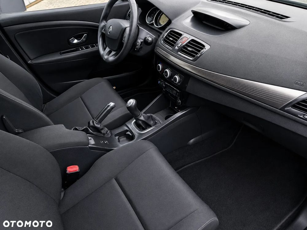 Renault Megane 1.6 16V 100 Authentique - 27