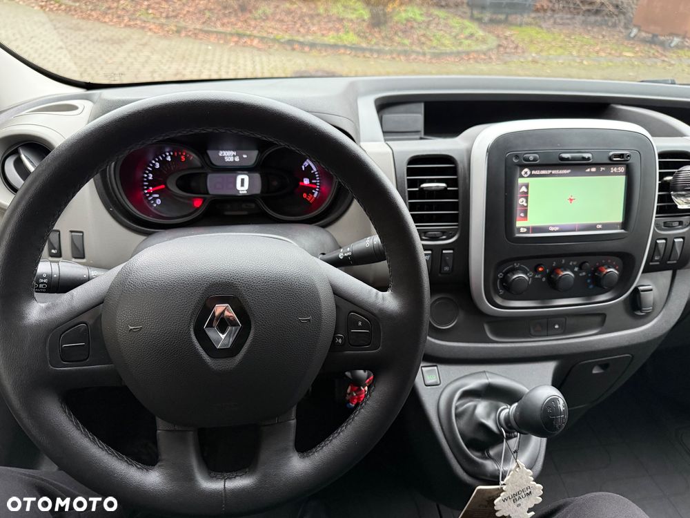 Renault Trafic - 13