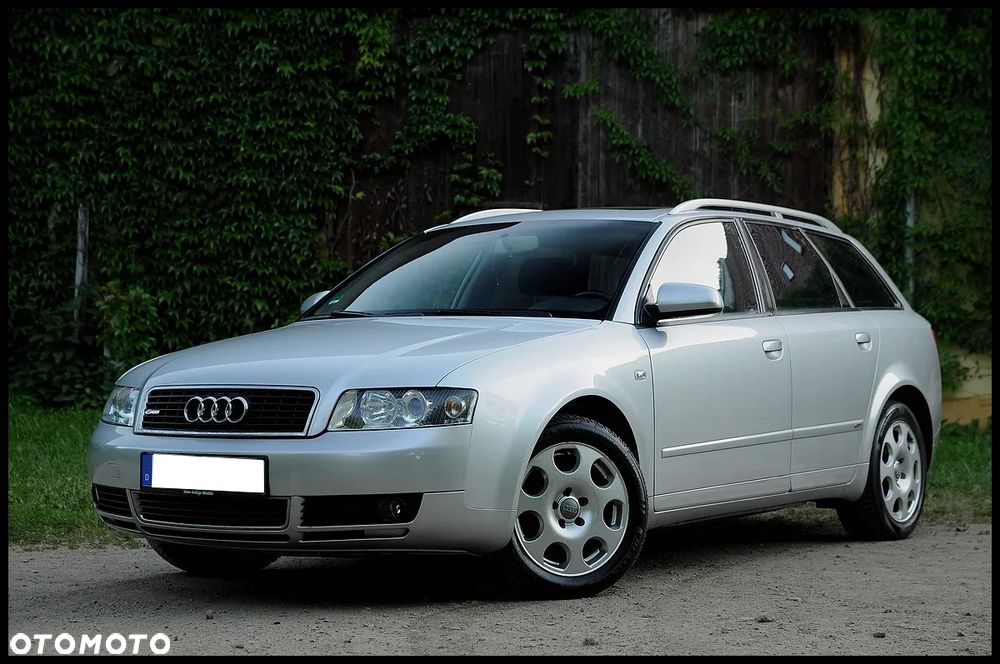 Audi A4 Avant - 11