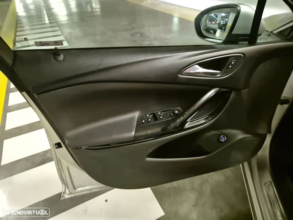 Opel Astra Sports Tourer 1.6 CDTI Innovation S/S - 22