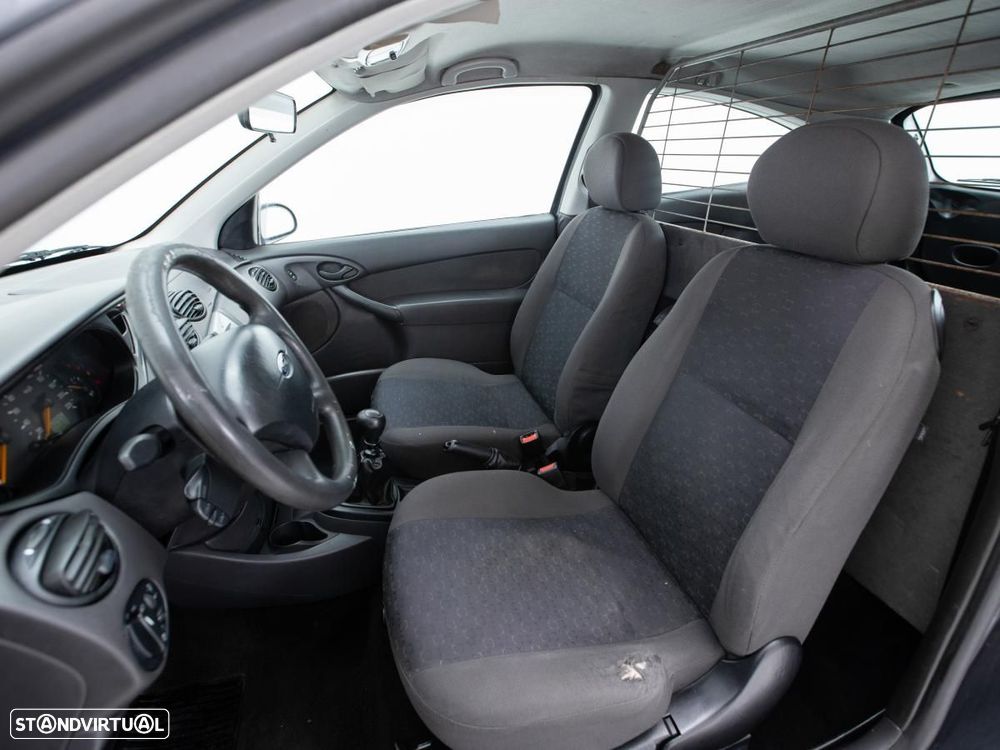 Ford Focus Van - 8