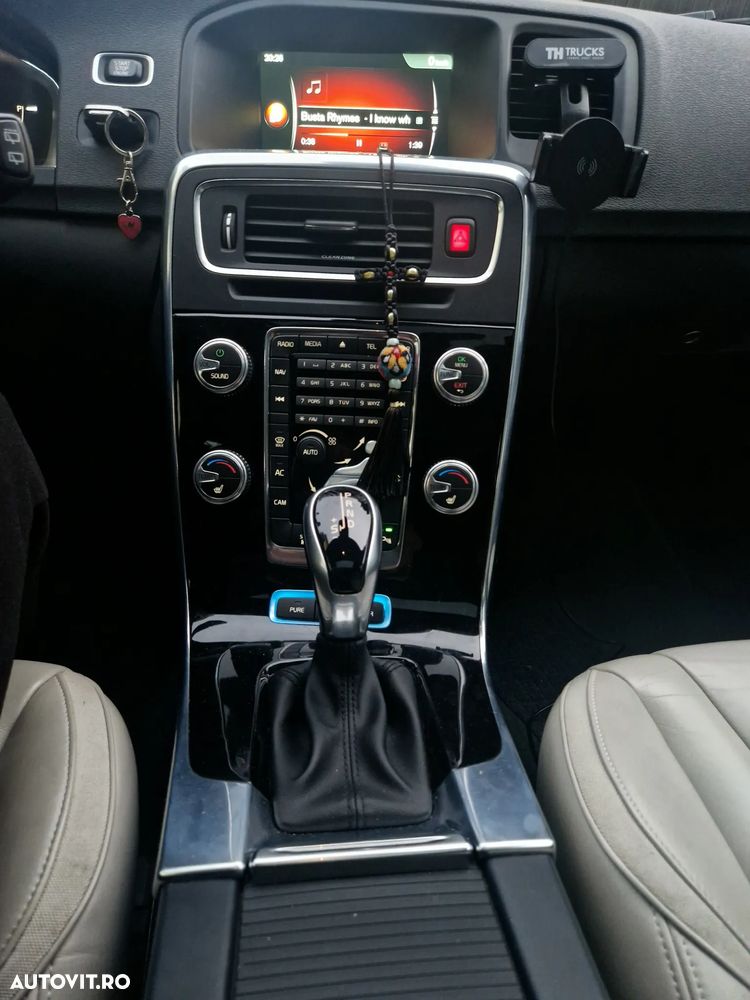 Volvo V60 - 6