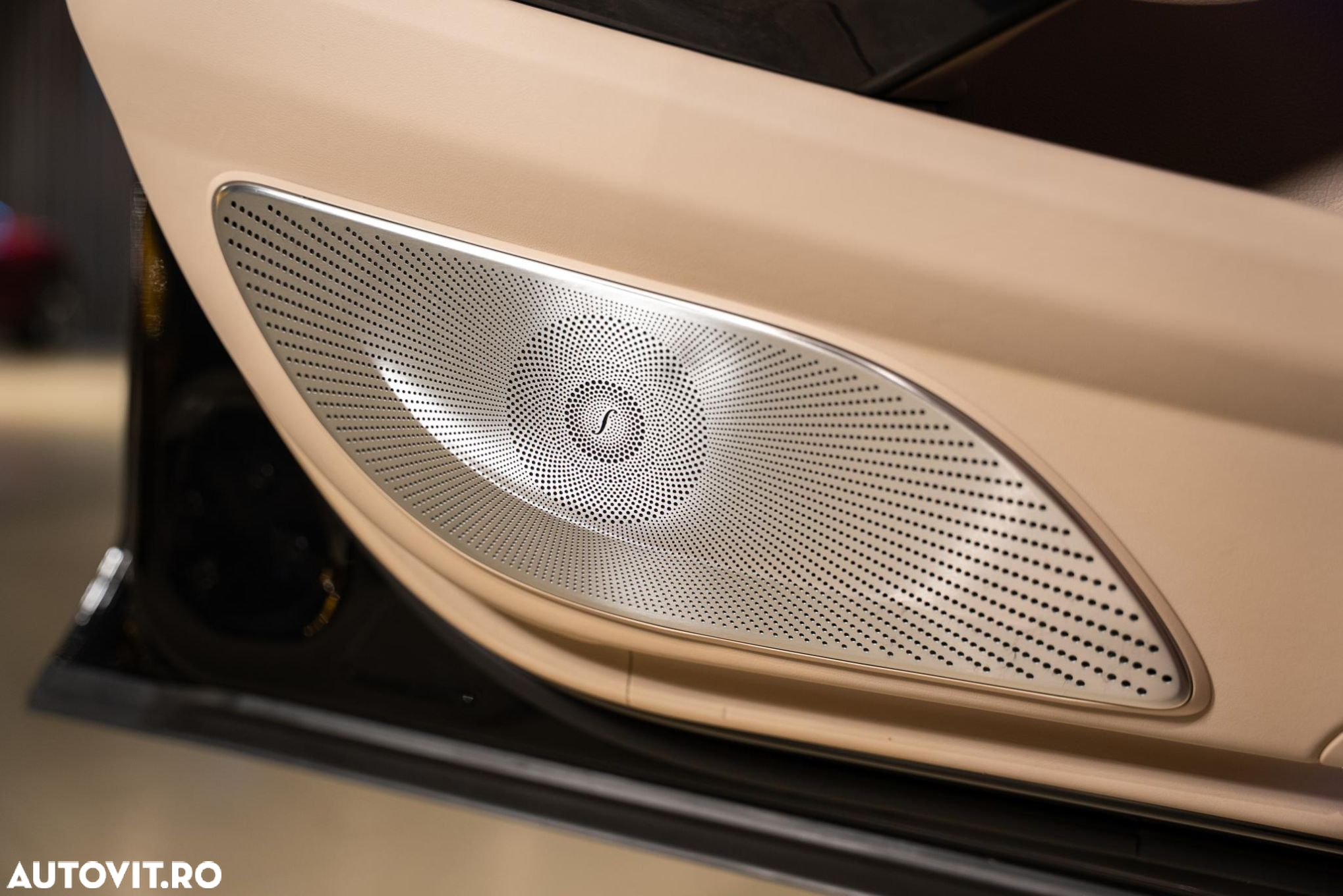 Mercedes-Benz S - 21