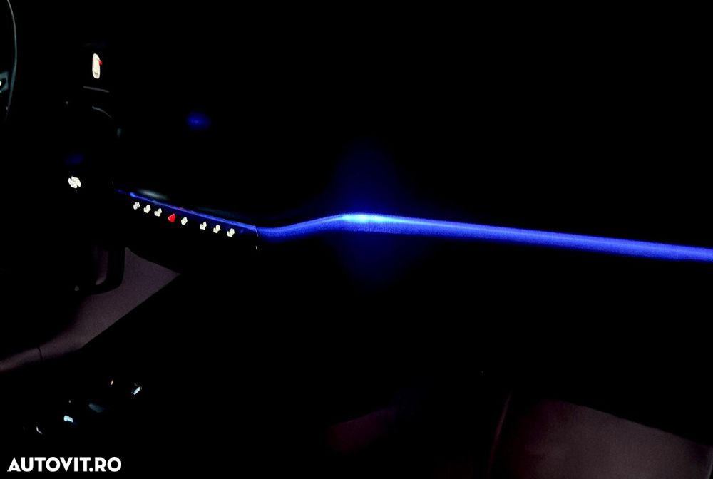 Skoda Octavia Combi 2.0 TDI DSG Ambition - 7