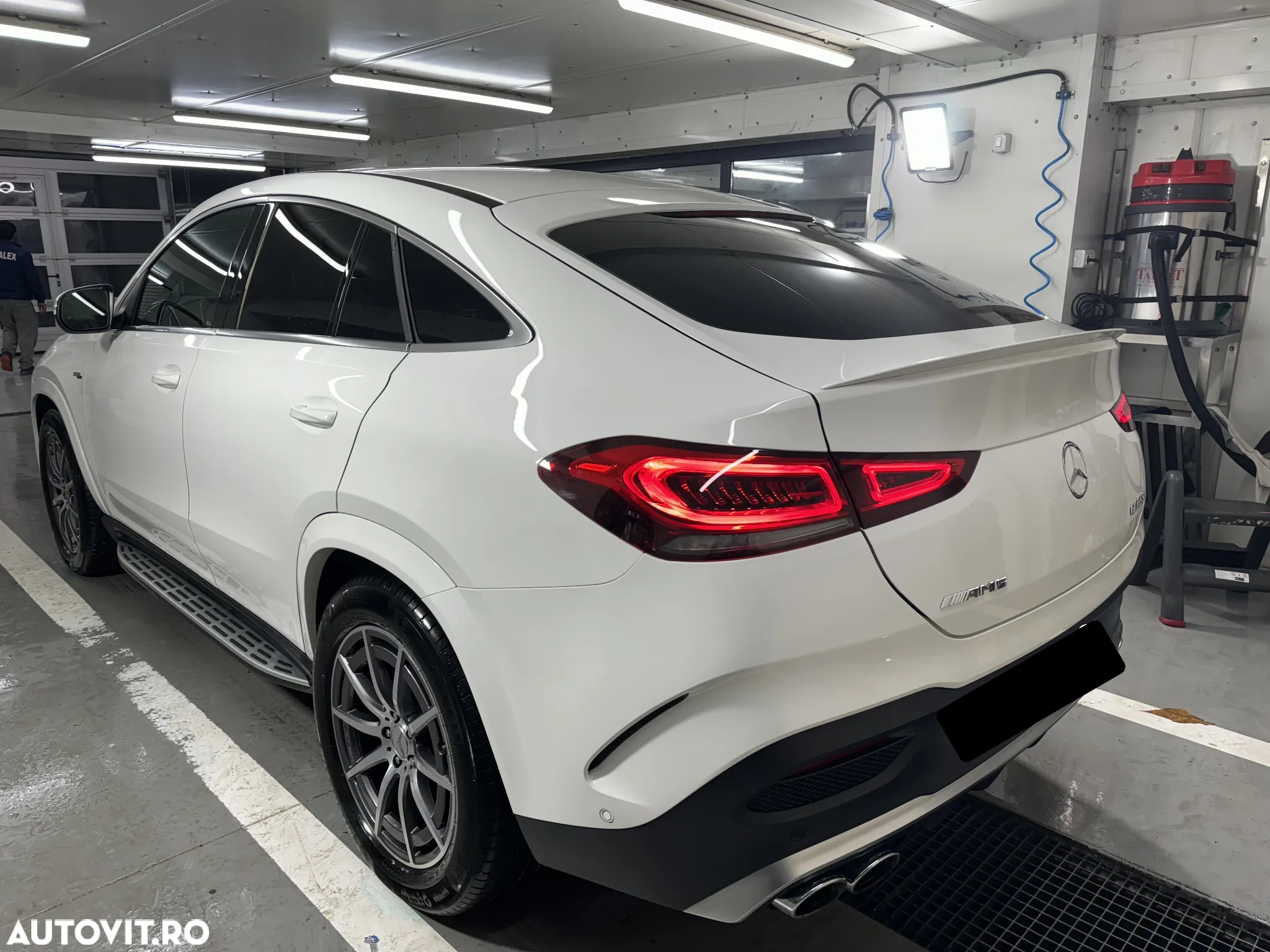Mercedes-Benz GLE Coupe AMG 53 MHEV 4MATIC+ - 6