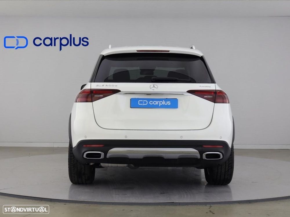 Mercedes-Benz GLE 300 d 4Matic — fotografia 6
