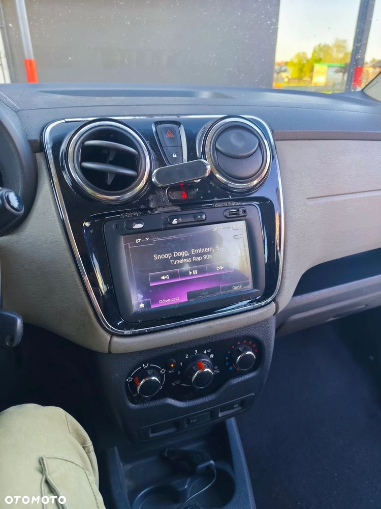 Dacia Lodgy 1.6 SCe Ambiance S&S - 10