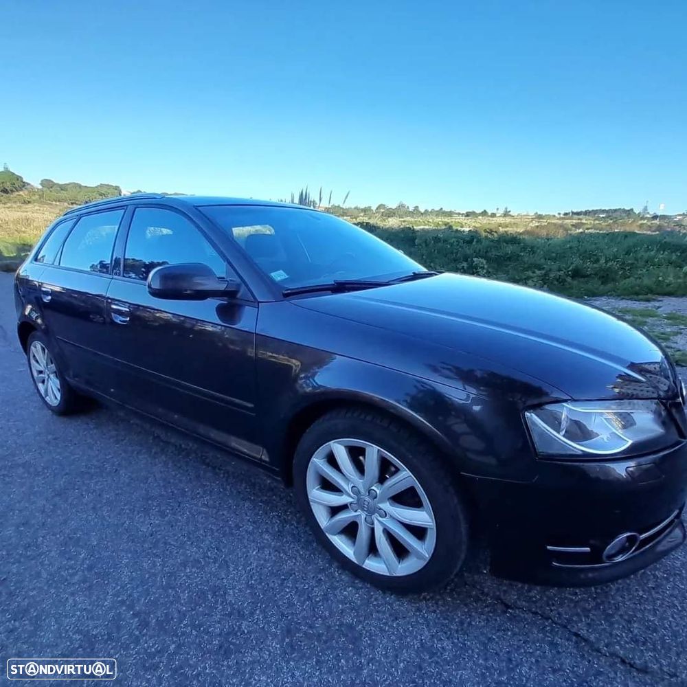 Audi A3 Sportback 1.6 TDI Attraction Special Edition - 4