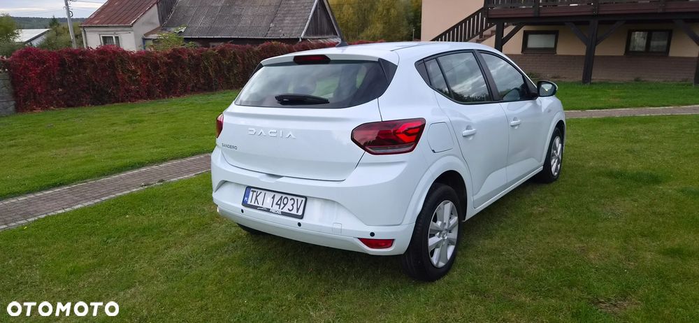 Dacia Sandero - 3