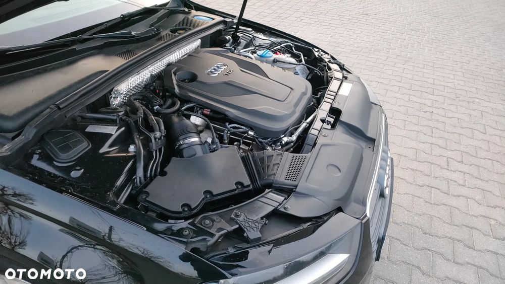 Audi A4 Avant 2.0 TDI quattro - 18