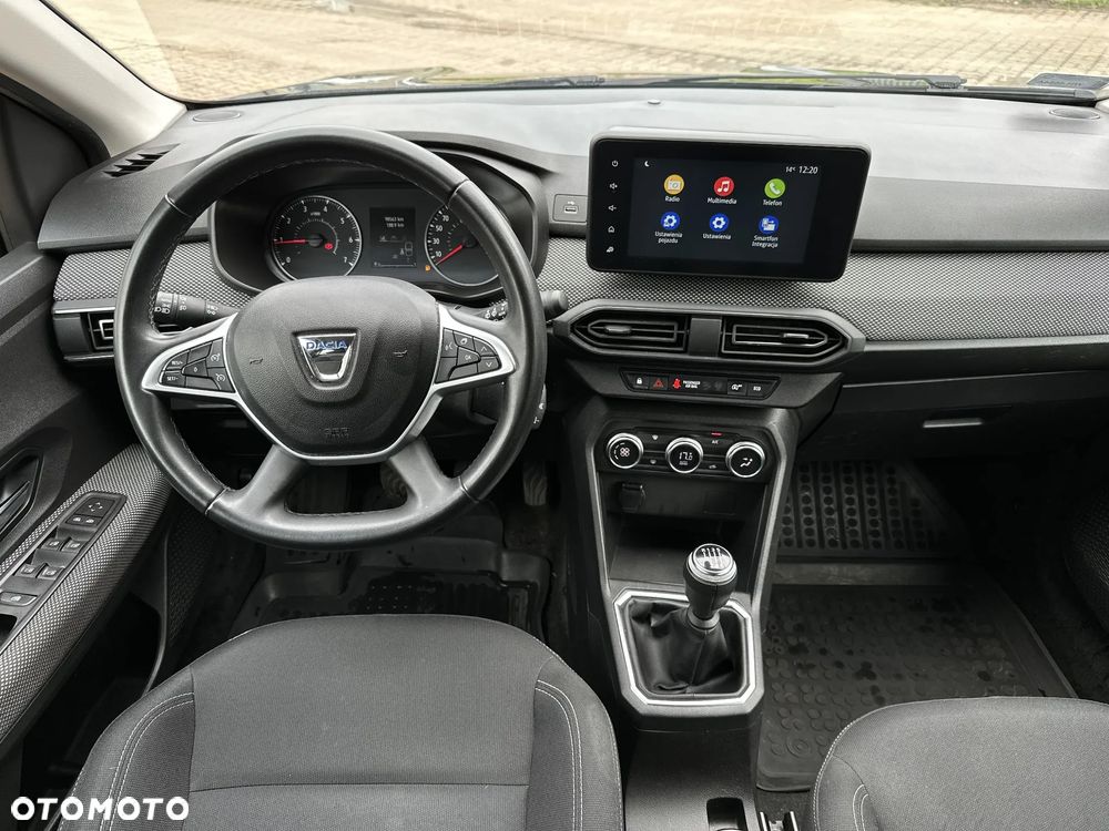 Dacia Jogger 1.0 TCe Comfort 7os - 14