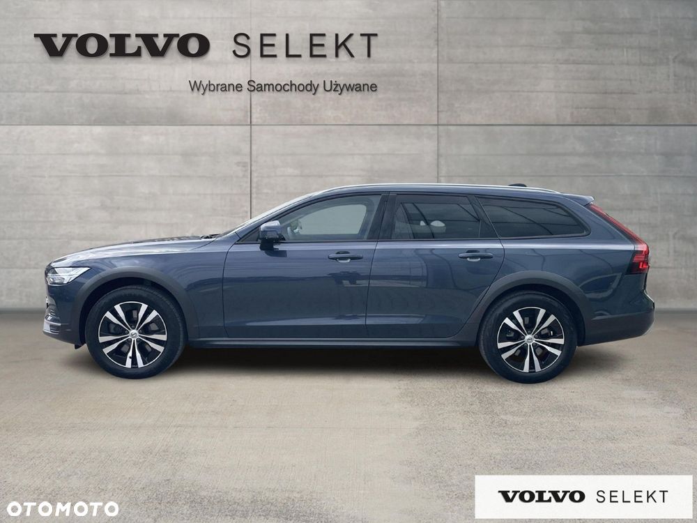 Volvo V90 Cross Country - 5