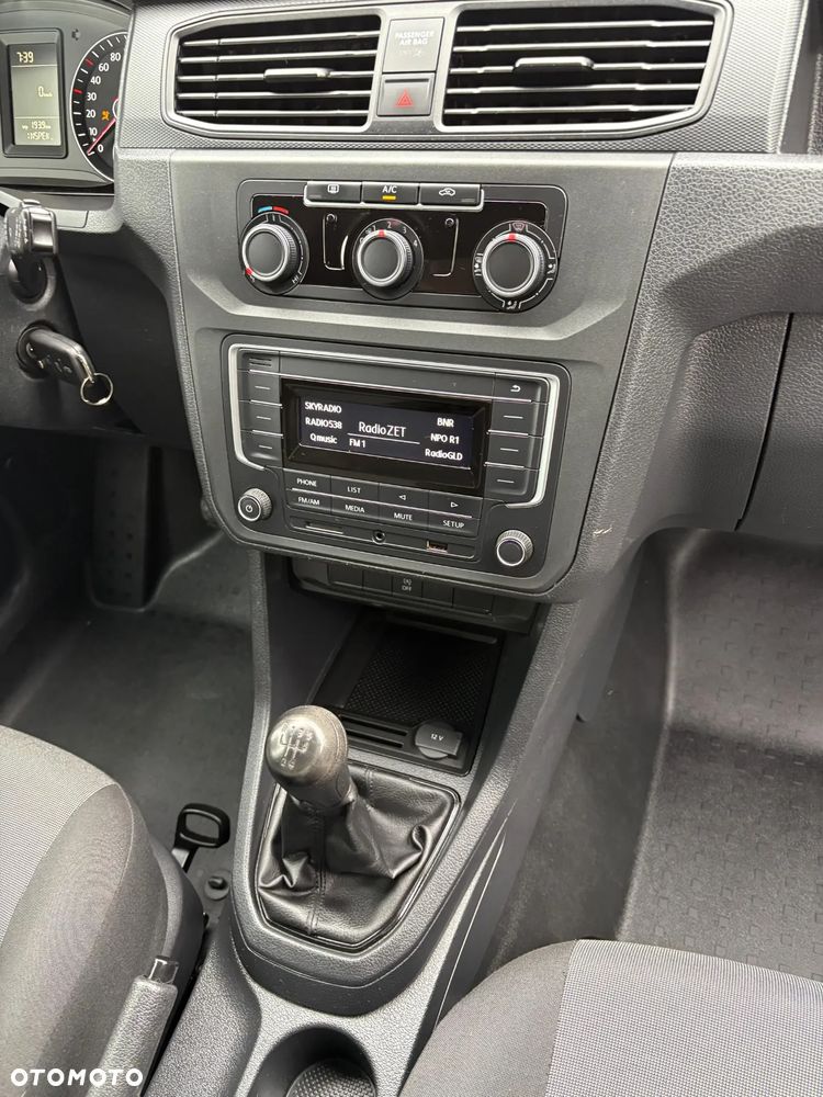 Volkswagen Caddy - 12