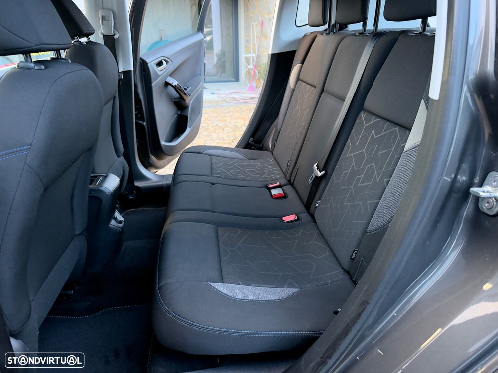 Peugeot 2008 1.5 BlueHDi Signature - 45