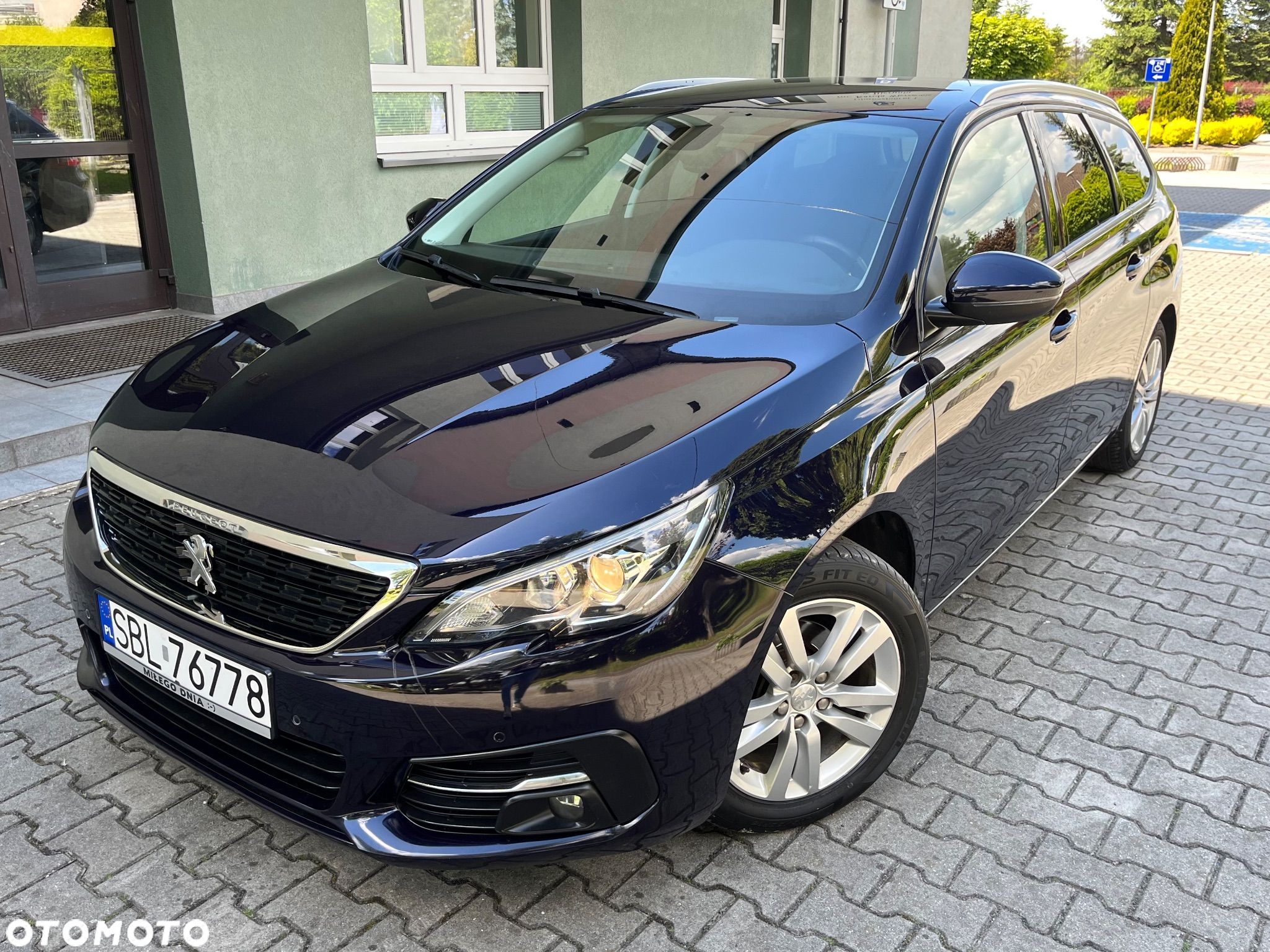 Peugeot 308 1.6 BlueHDi Active S&S - 1