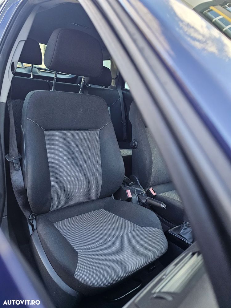 Opel Astra 1.7 CDTI - 9