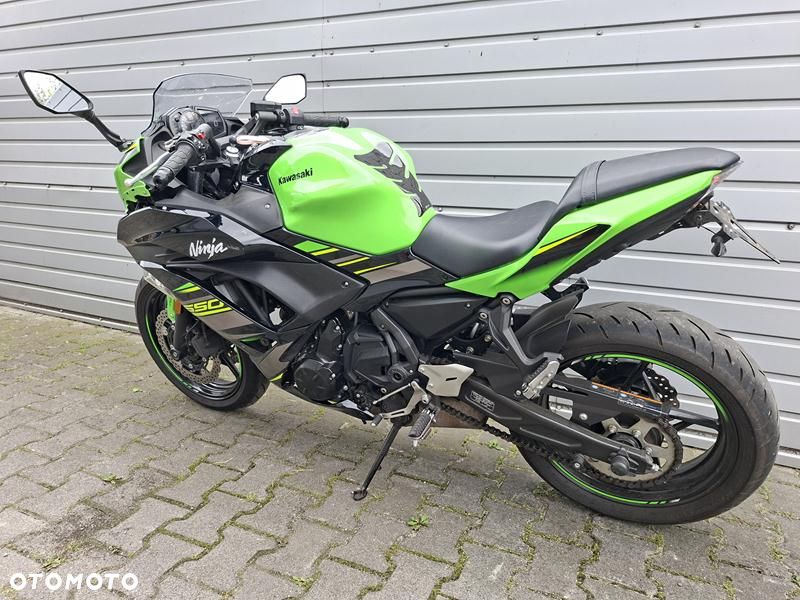 Kawasaki Ninja - 8