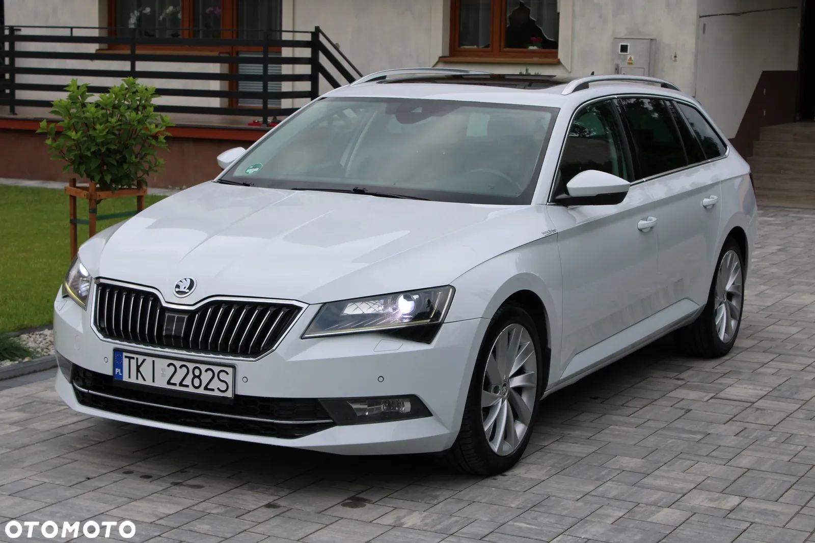 Skoda Superb - 1