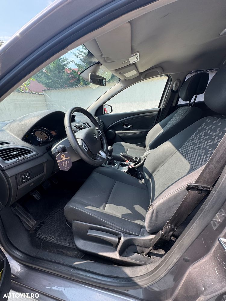 Renault Megane 1.5 dCi Dynamique - 11