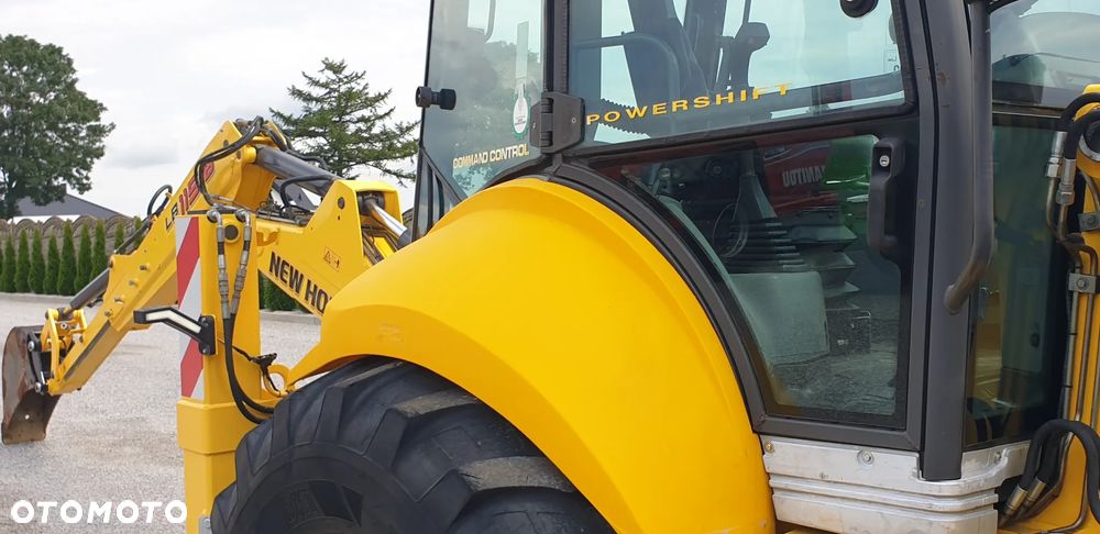 New Holland LB115B rok 2006 łyżka skarpowa hydr. + do kopania na dżojstikach - 22