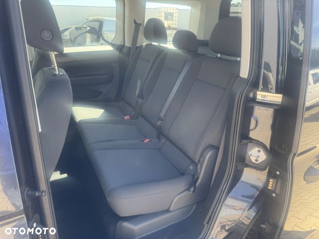 Ford Tourneo Connect - 10