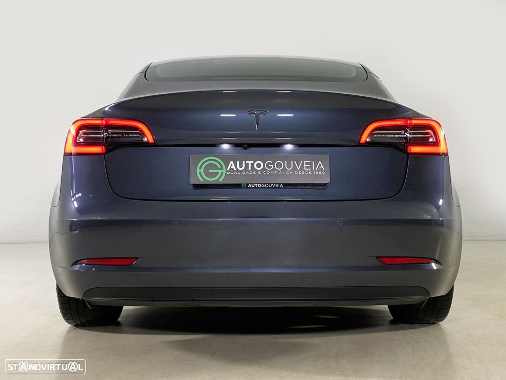 Tesla Model 3 Tração Traseira - 5