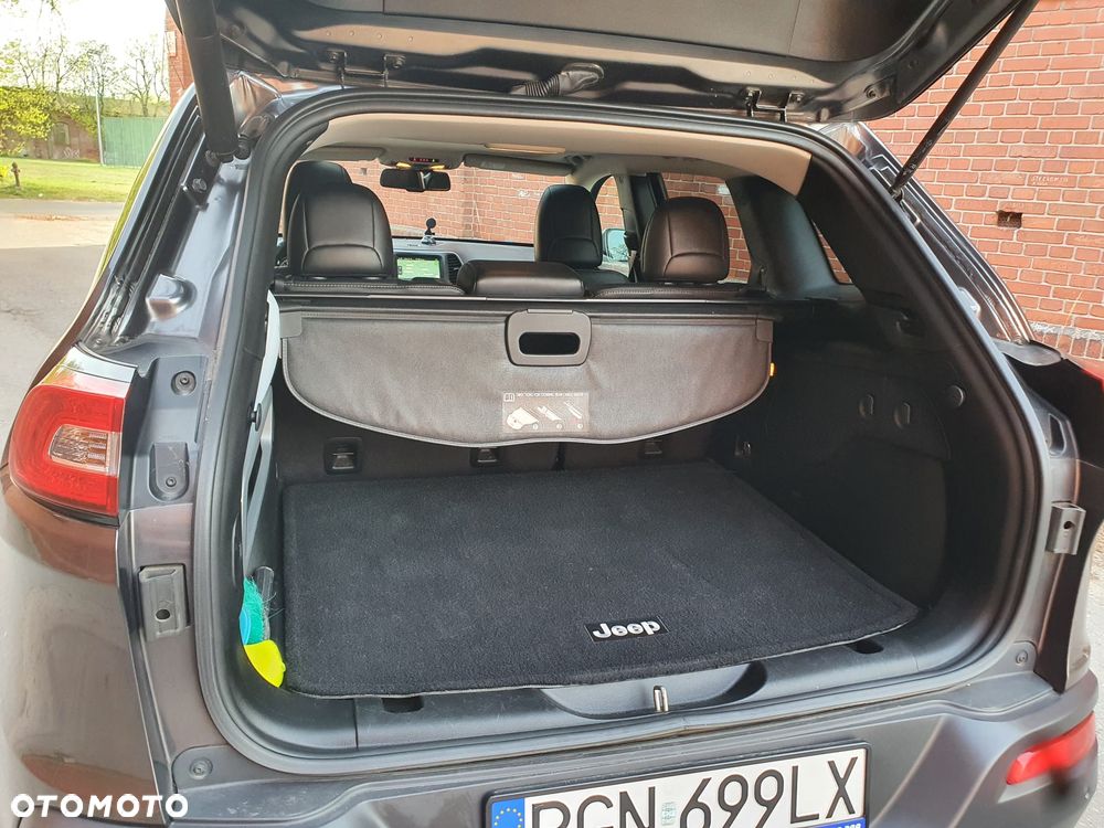 Jeep Cherokee 2.2 MJD Active Drive II Limited - 28