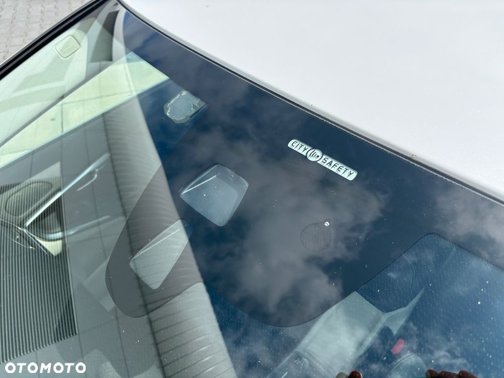 Volvo V40 D2 Summum - 15
