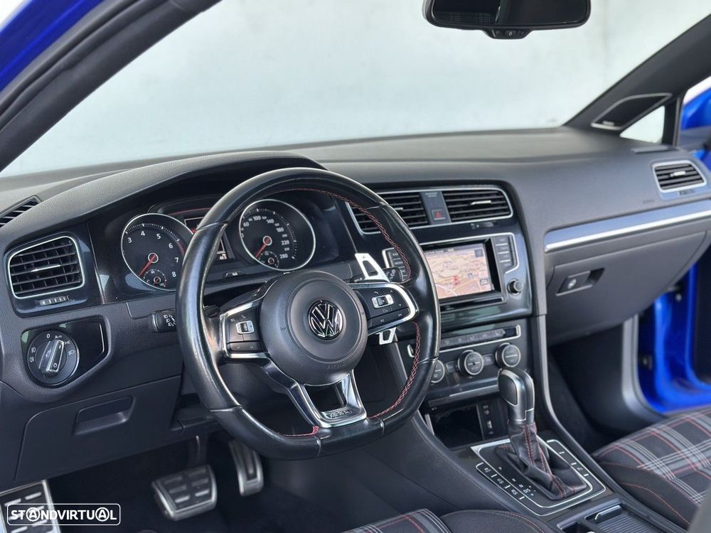 VW Golf 2.0 TSi GTi DSG Performance - 23