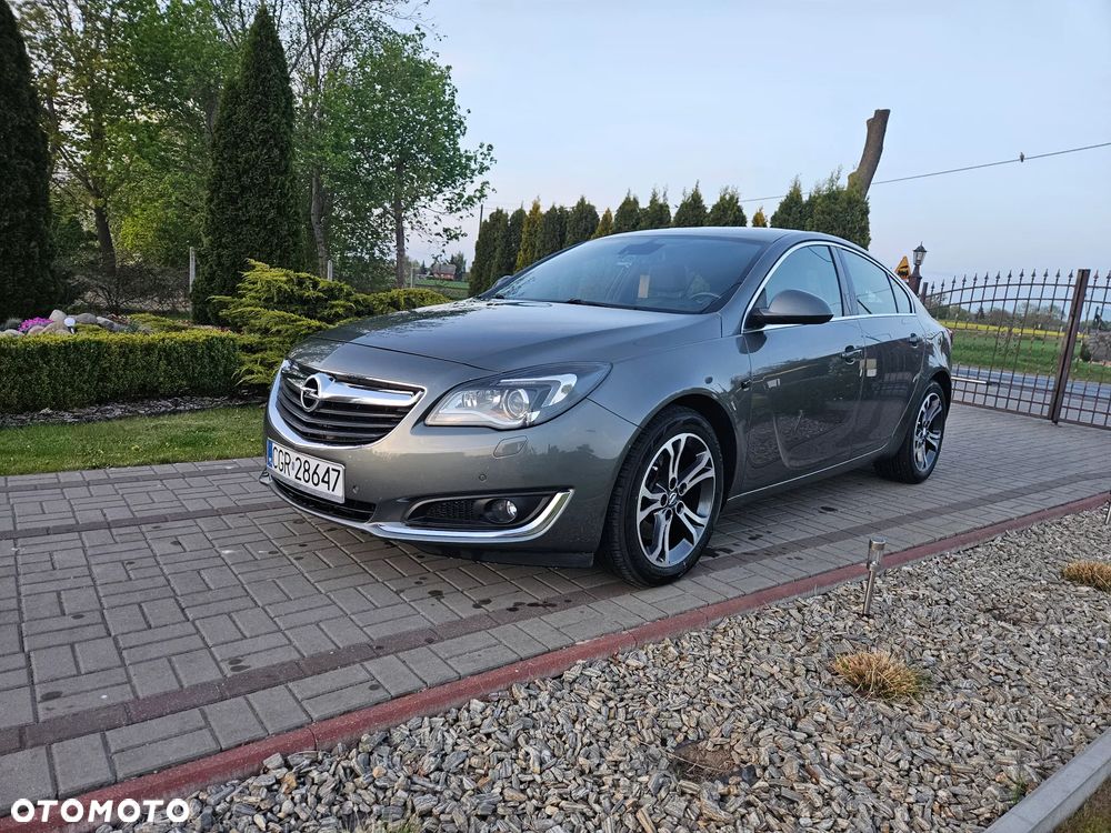 Opel Insignia 2.0 T Cosmo 4x4 EU6 - 1